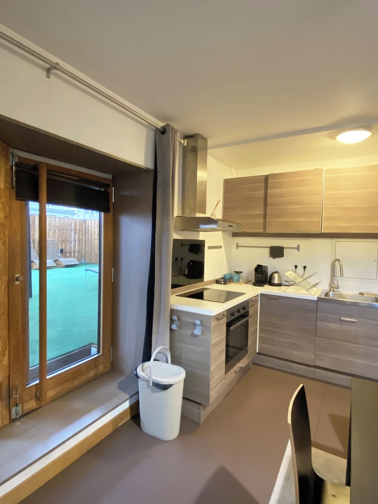 Auberge de Jeunesse Paris Yves Robert 50/50