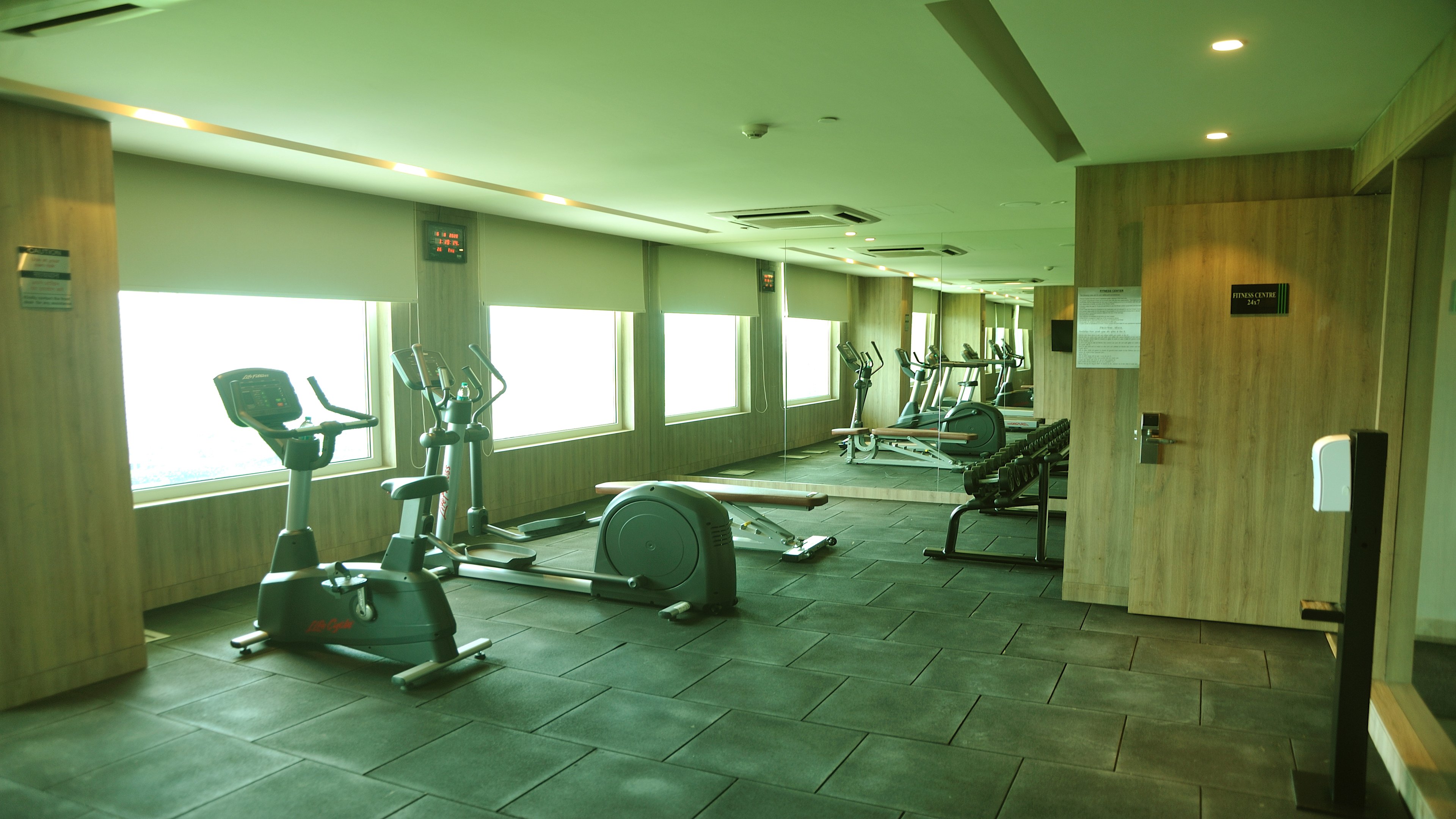 Holiday Inn Gurugram Sector 90 42/77