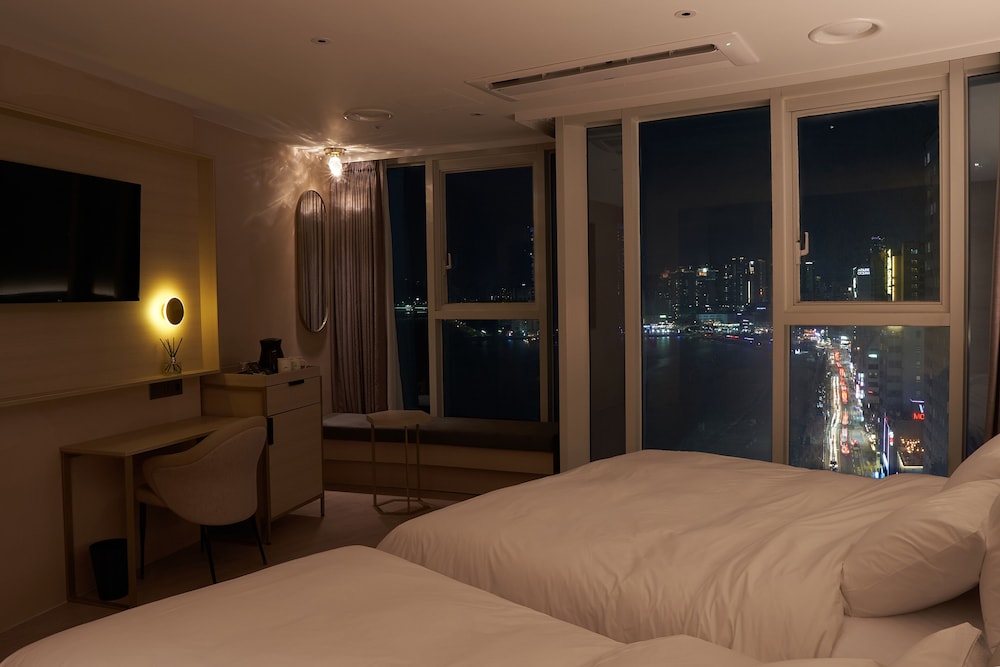 Hotel Aqua Palace 29/64