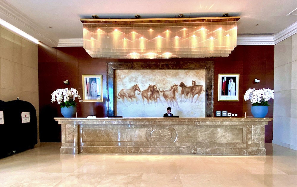 Millennium Hotel Doha 5/90