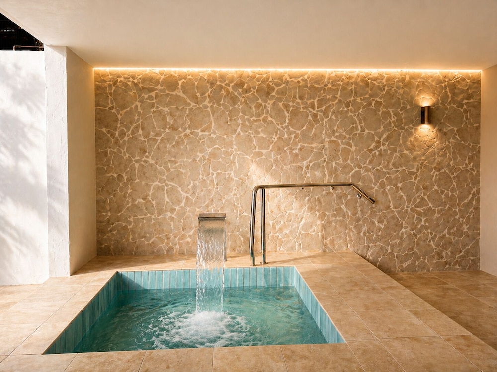 Club Tropical Resort 24/50