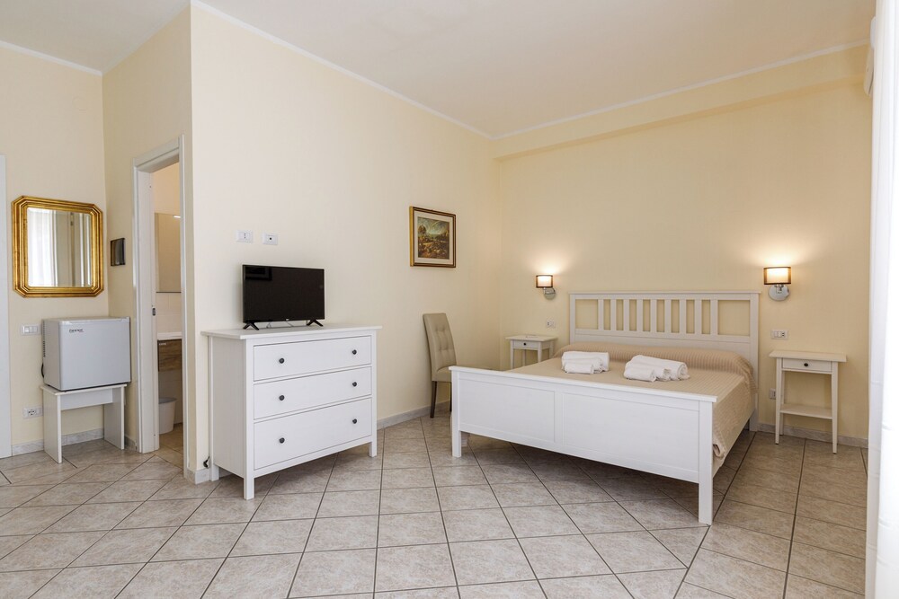 Domo Casa Tacconi 8/32