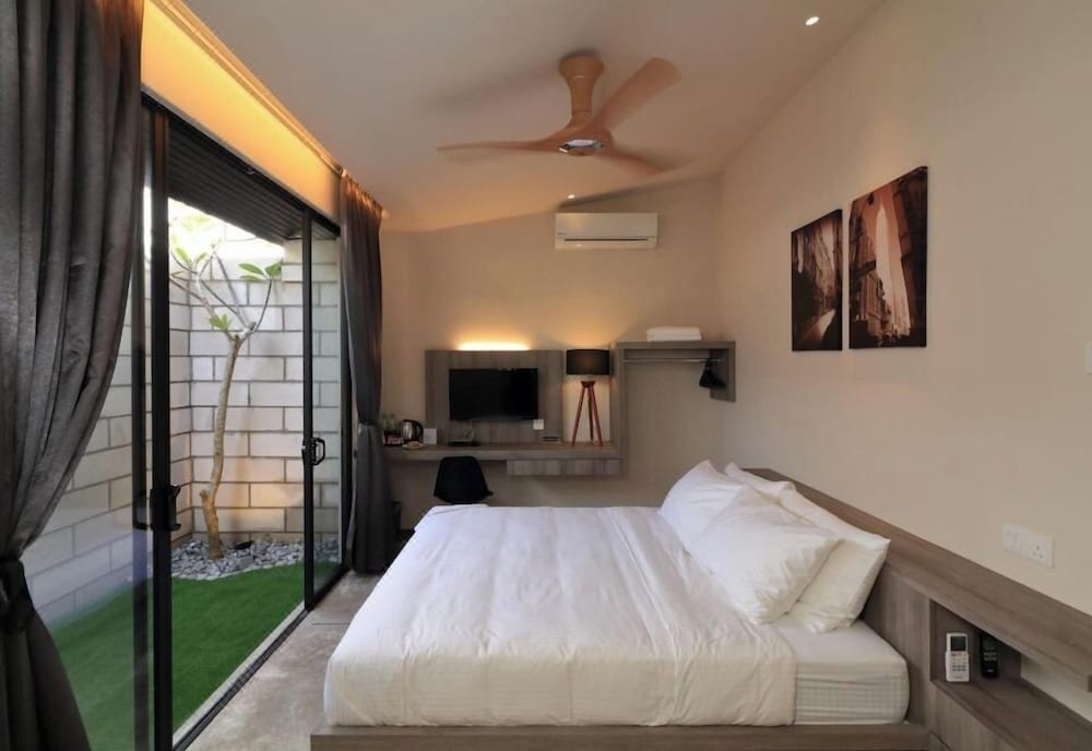 Laman Sentosa Boutique Residence 6/18