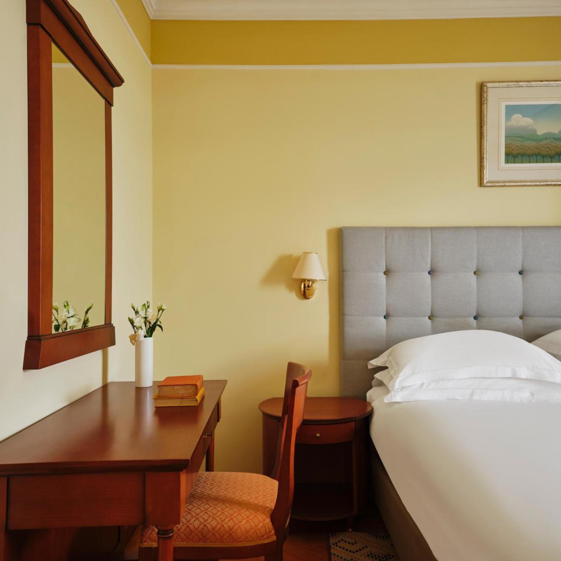 Hotel Continental 63/63