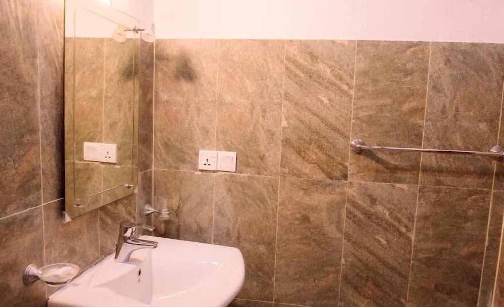 Villa White 50/50