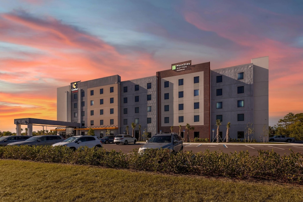 MainStay Suites Fort Myers East I-75 6/52