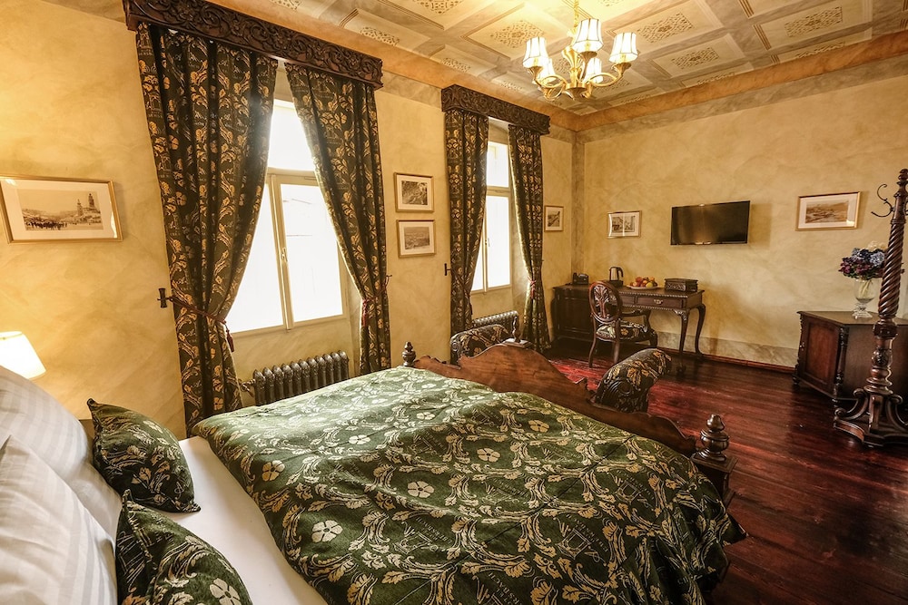 Hotel Ebersbach 18/50