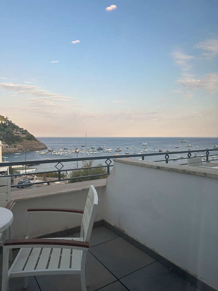 Punta Campanella Resort And Spa 49/71