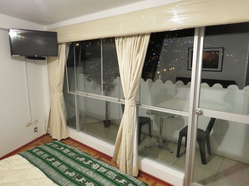 Apartamentos Quewe 2/50