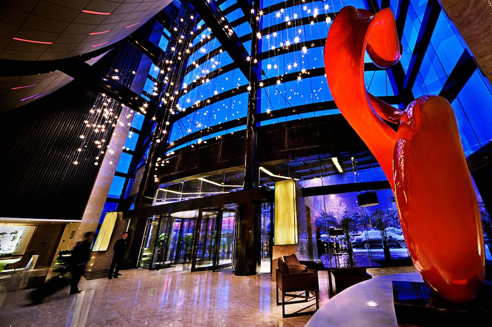 Enlux Hotel (Baotu Quanquan City Plaza) 50/59