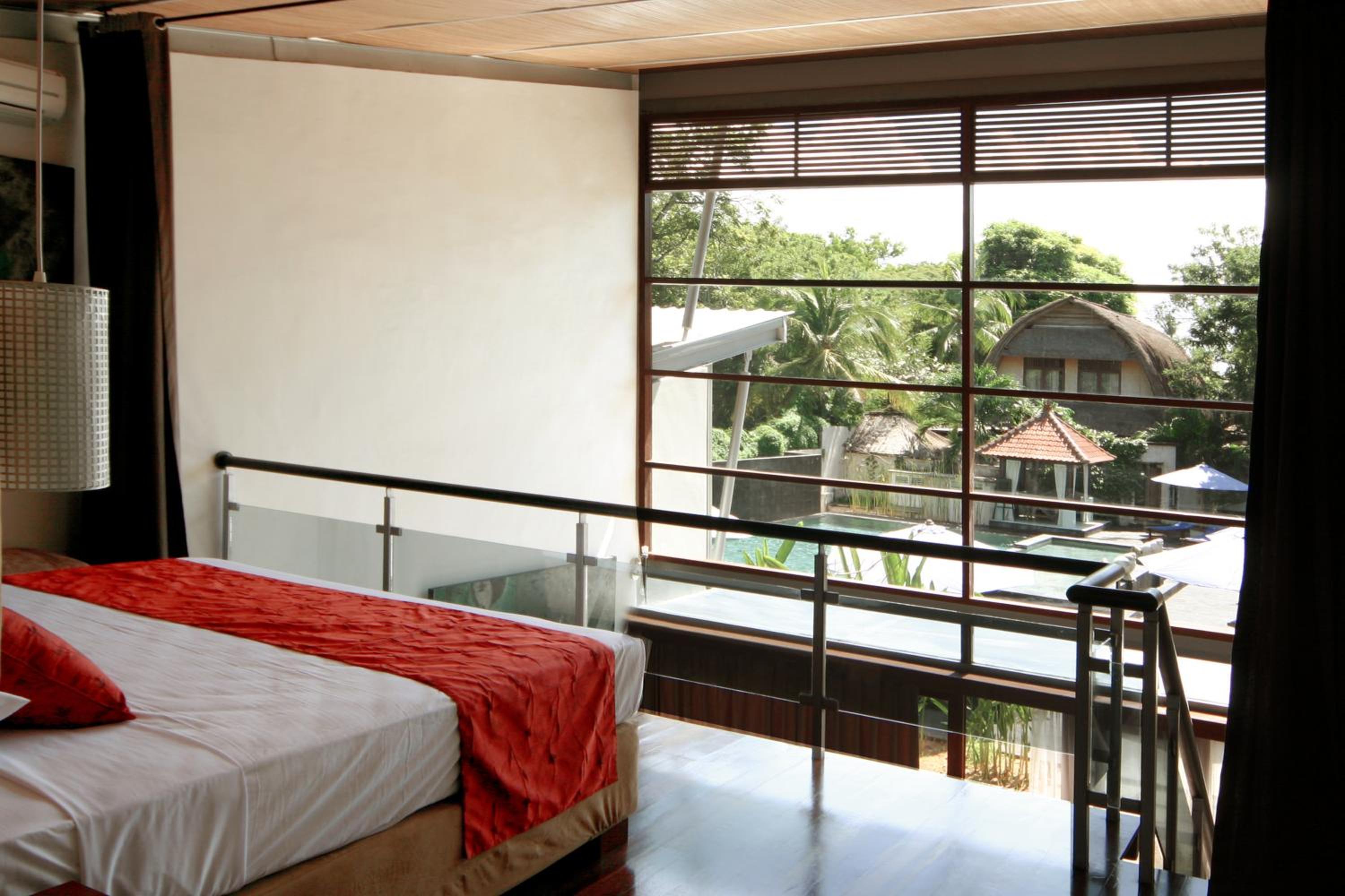 1 Bedroom, Suite, Apartment