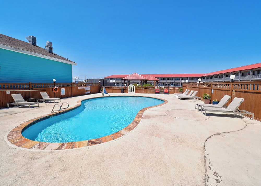 Oceans Edge Hotel, Port Aransas,TX (ex Red Roof Inn Port Aransas) 58/62