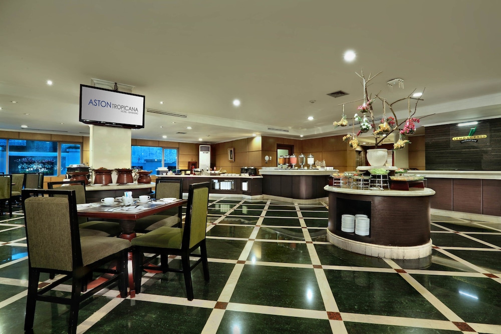 Aston Tropicana Hotel Bandung 45/69