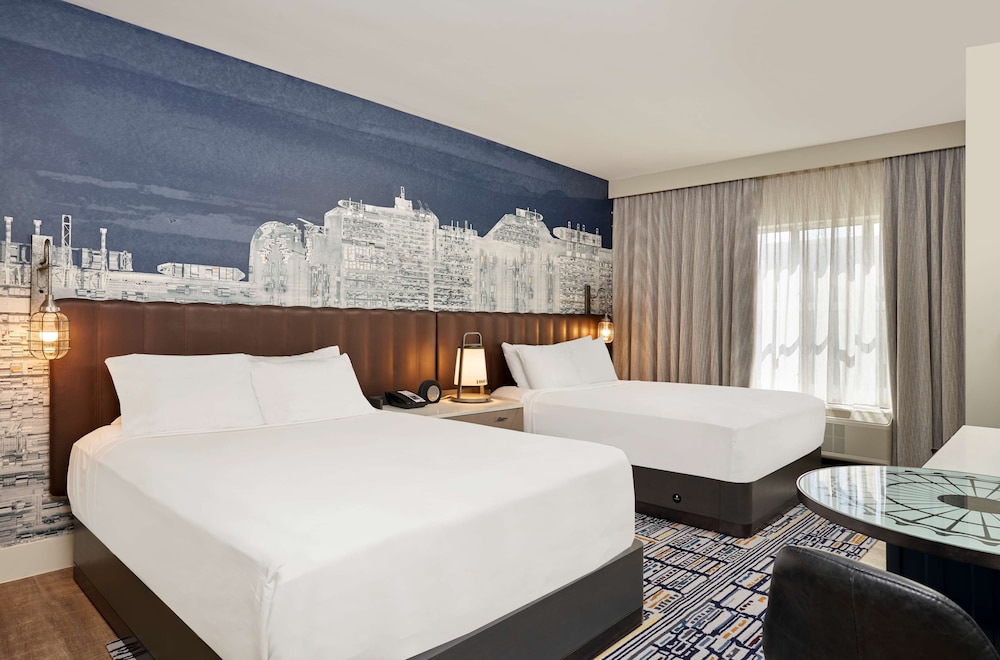 Hyatt Centric the Pike Long Beach 9/59
