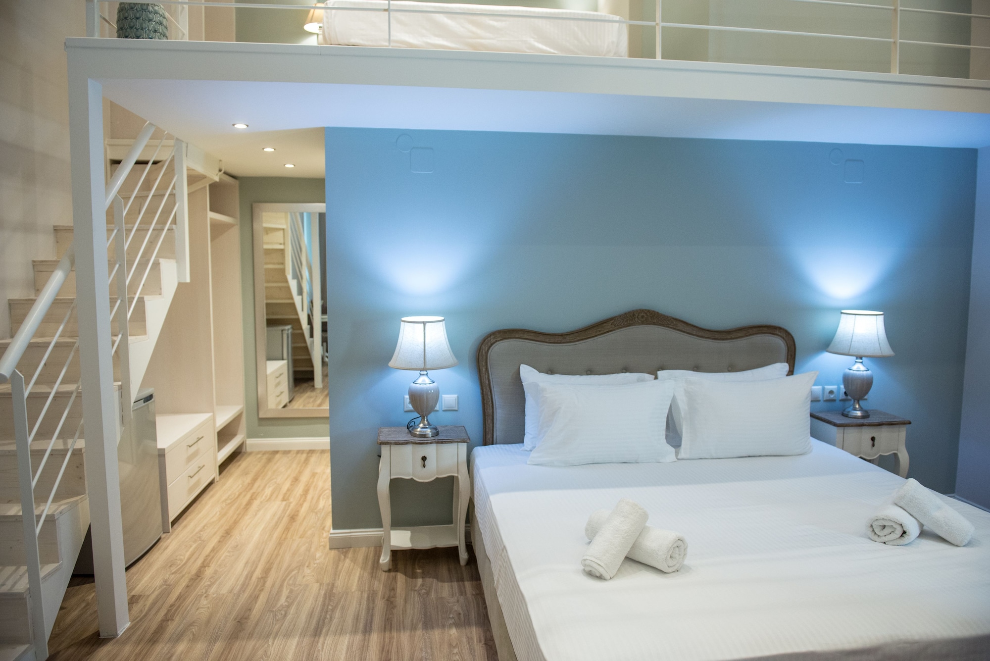 Maisonette, Junior, Queen and Twin Beds