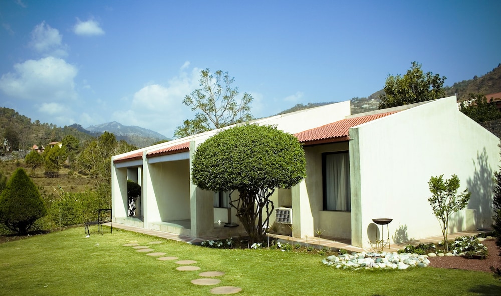 Country Inn Nature Resort Bhimtal 37/46