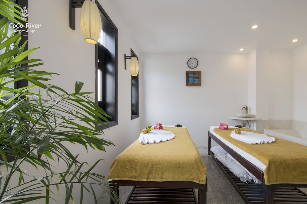 Hoi An Coco River Resort Spa 30/50