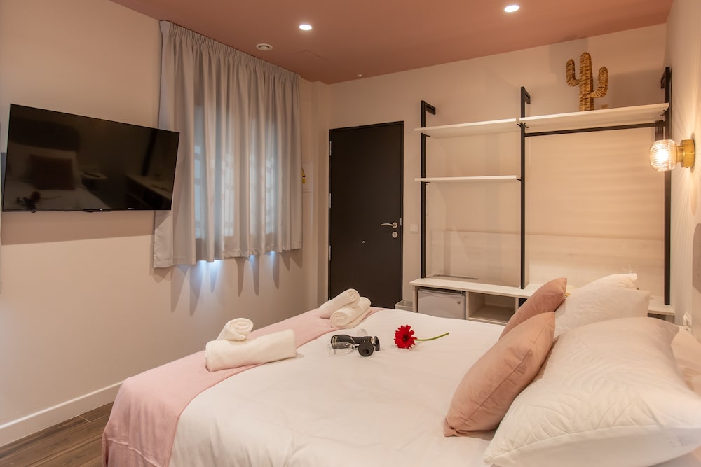 Boutique Rooms Playa Burriana 28/70