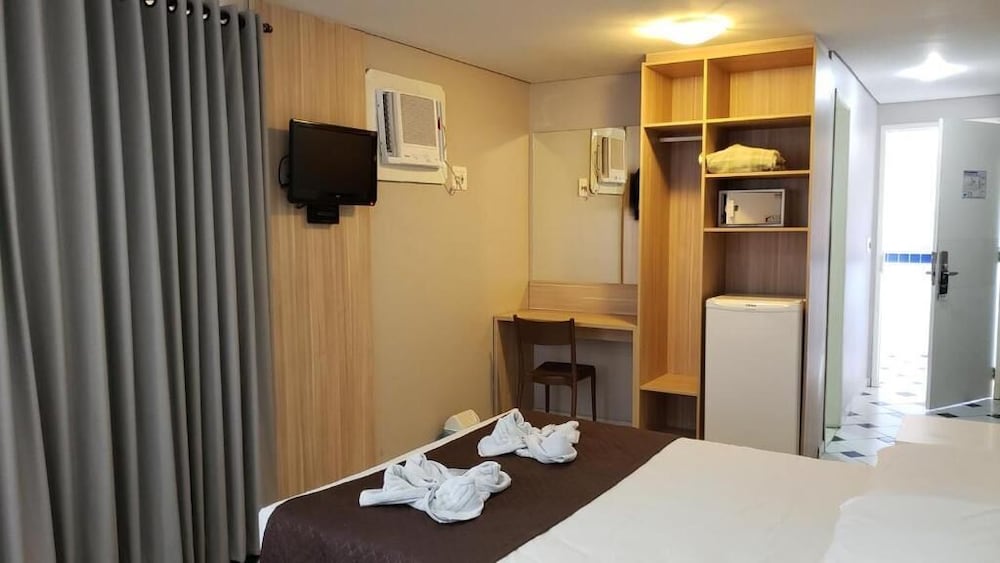 Hotel Enseada Dos Corais 24/60