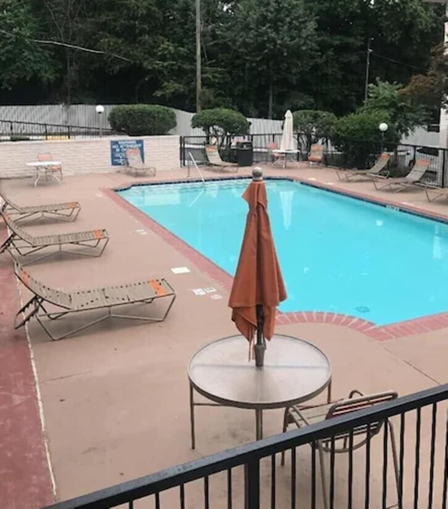Bhagat Hotels Stone Mountain Atlanta BW Signature Collection 29/35