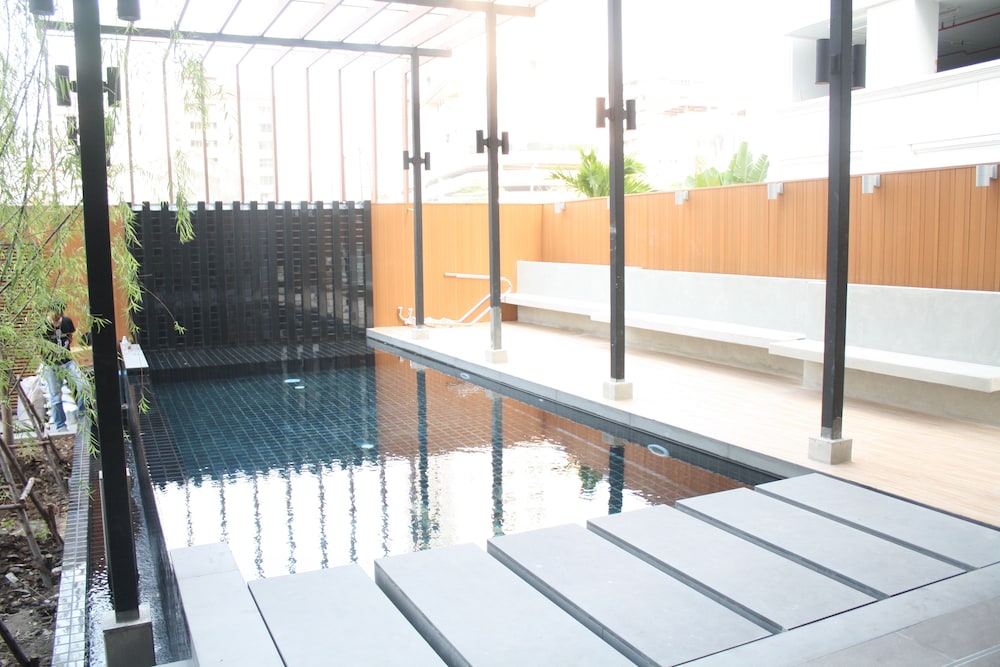 Sereine Sukhumvit 39 23/43