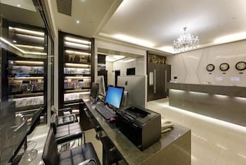 Nest Hotel 5/45
