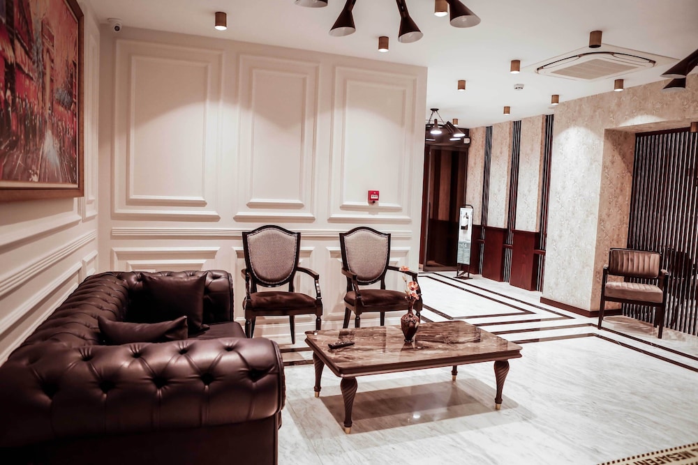 Dimen Hotel 28/37