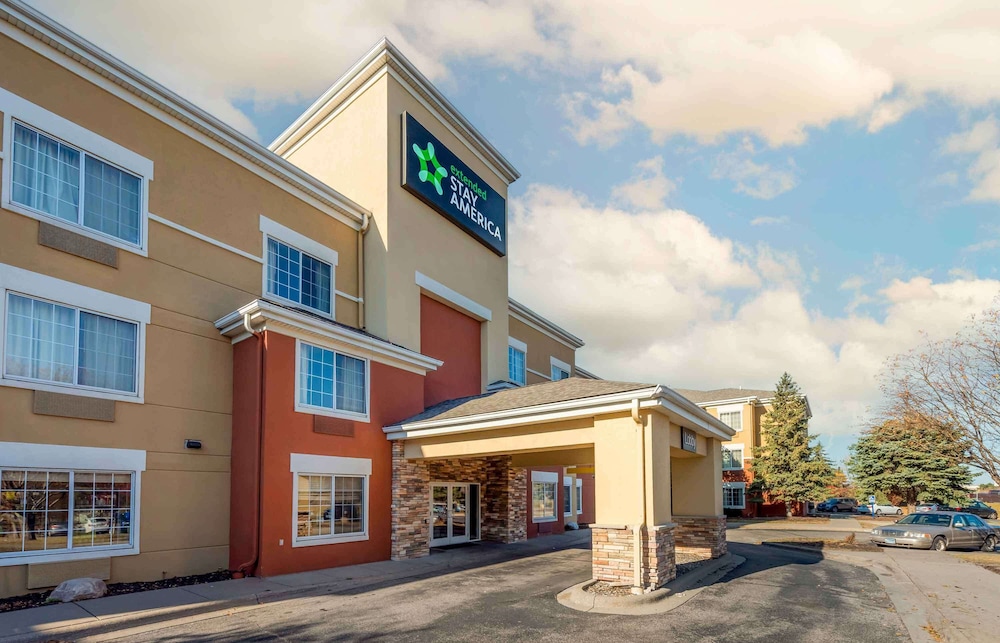 Studio6 Extended Stay Minneapolis Airport Eagan North MN 57/64