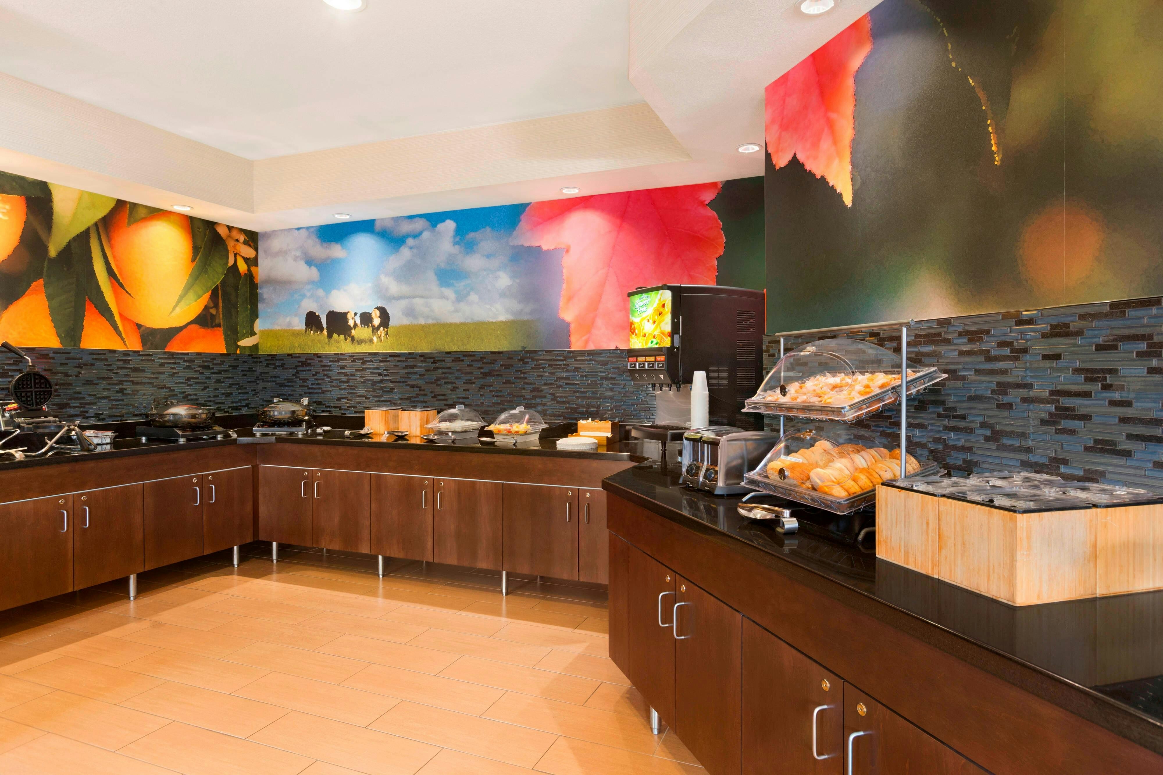 Fairfield Inn Suites Mankato 15/32