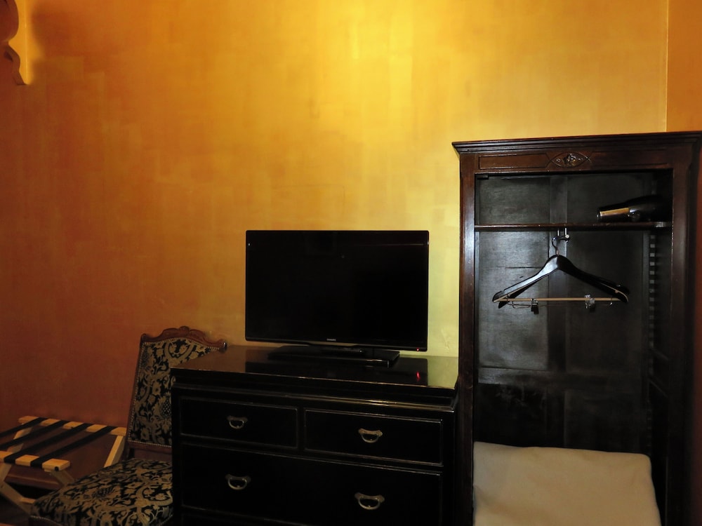 Hotel Windsor Home Paris 45/50