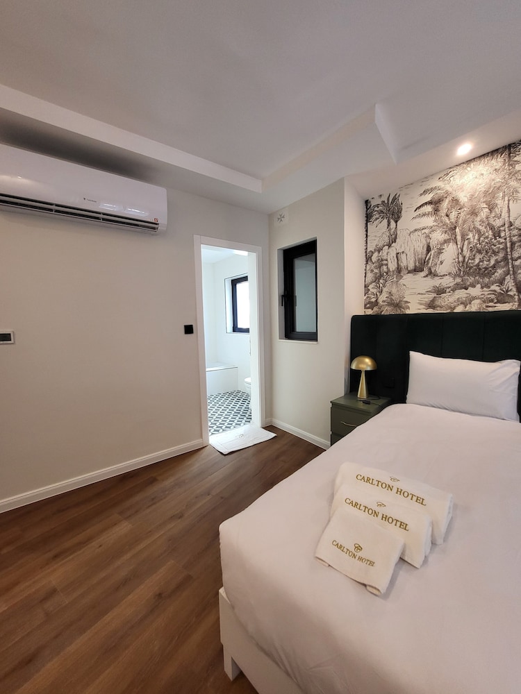STANDARD, DOUBLE OR TWIN BED