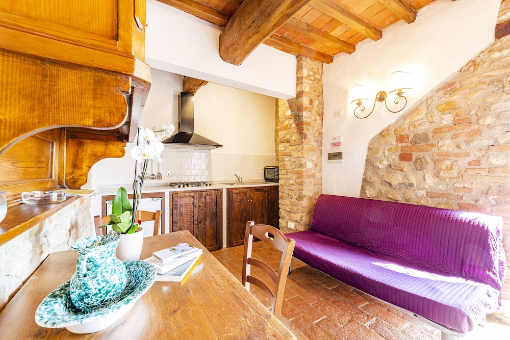 Fattoria Querceto 9/69