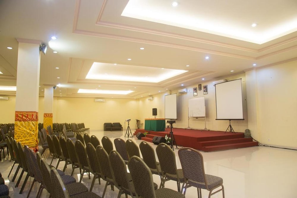 Oranjje Hotel Denpasar 45/56