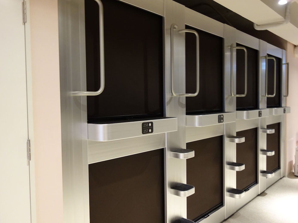 Akihabara Bay Hotel - Caters To Women 24/30