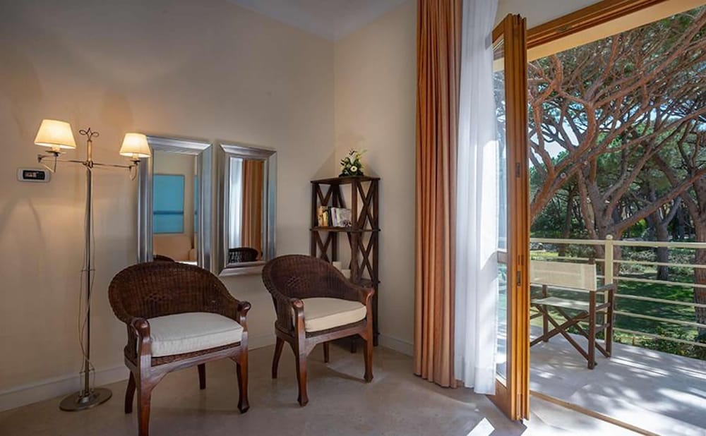 Tombolo Talasso Resort 42/72