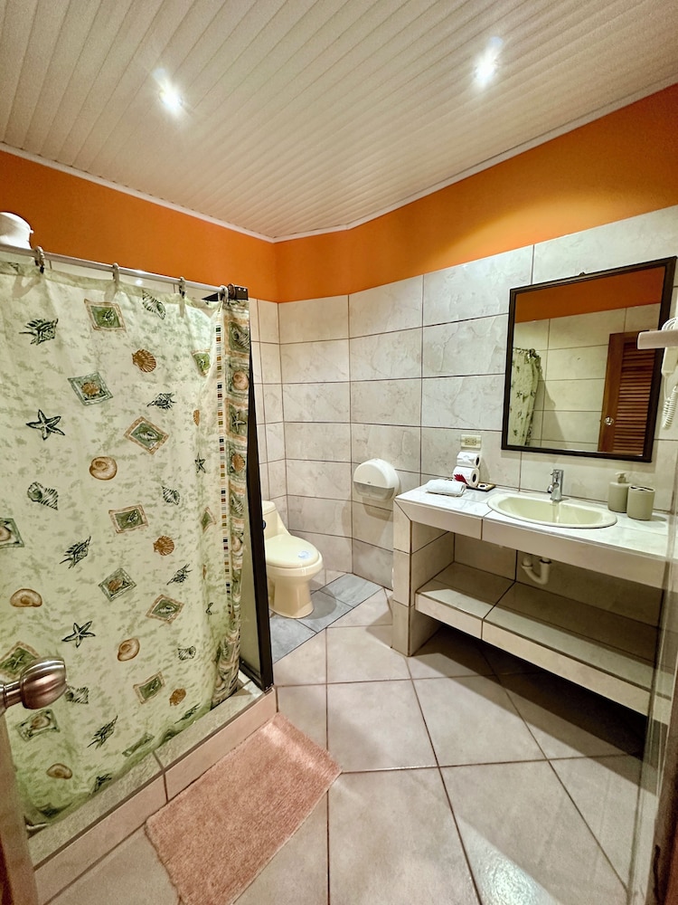 Hotel Colibri 20/50