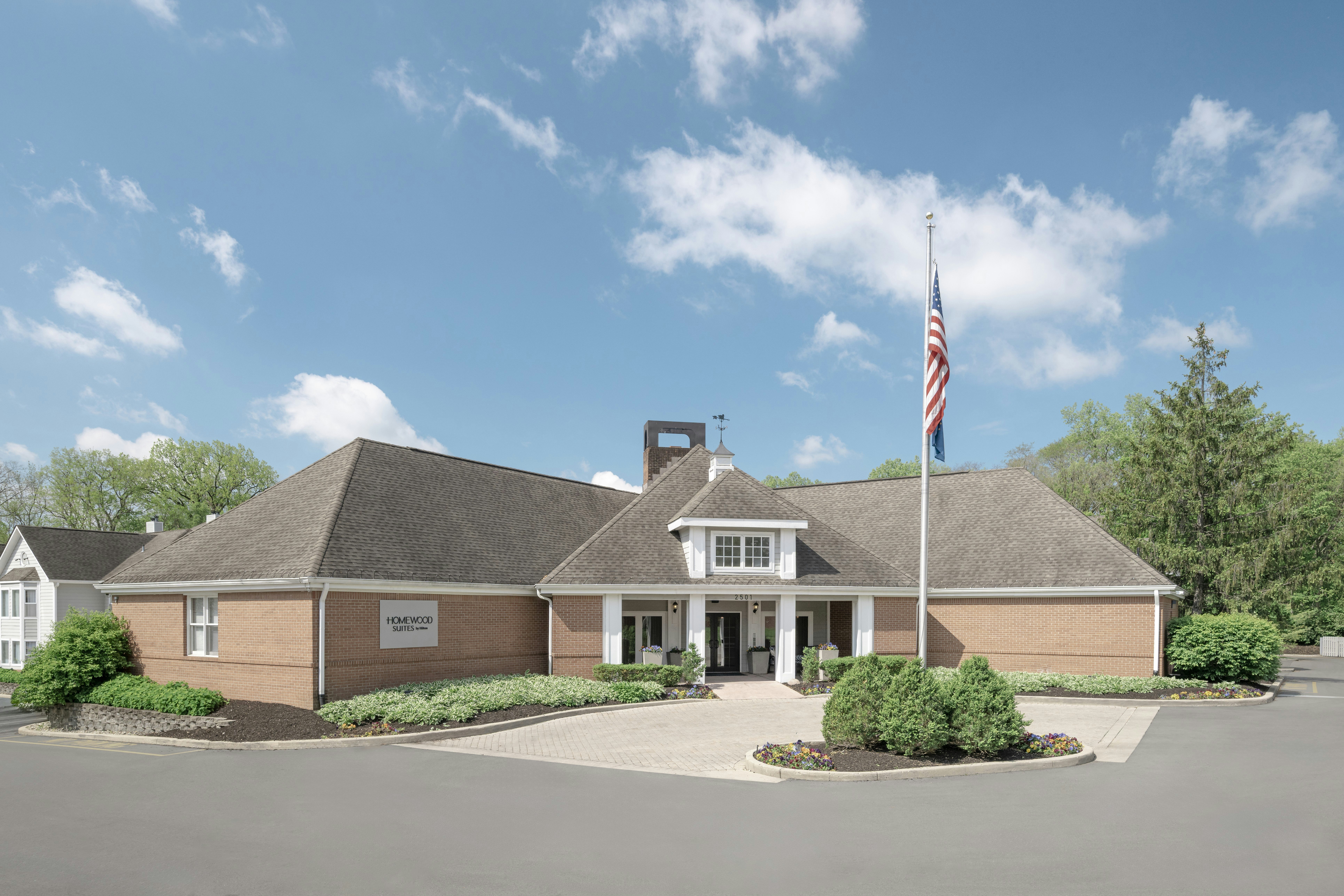 Homewood Suites by Hilton Indianapolis At The Crossing 2/17