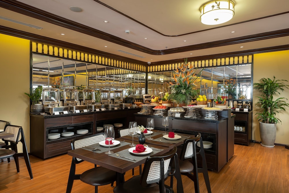 MK Premier Boutique Hotel 48/65