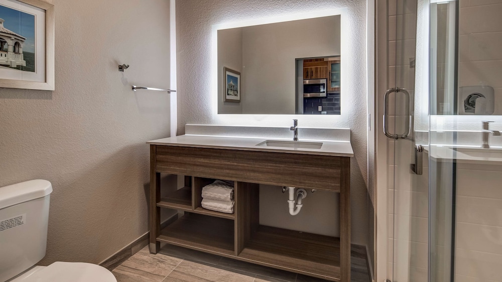 Executive Residency By Best Western Corpus Christi 15/46
