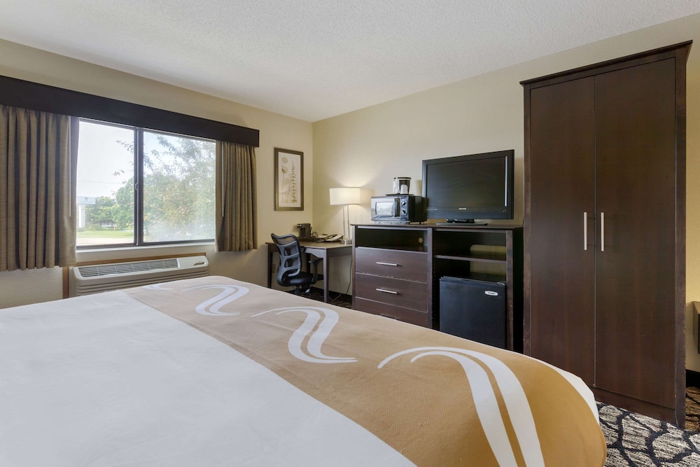 Room, King Bed