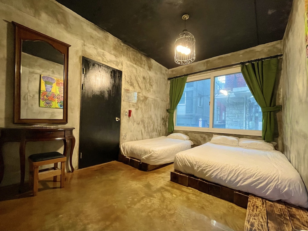 Twotwo House 34/55