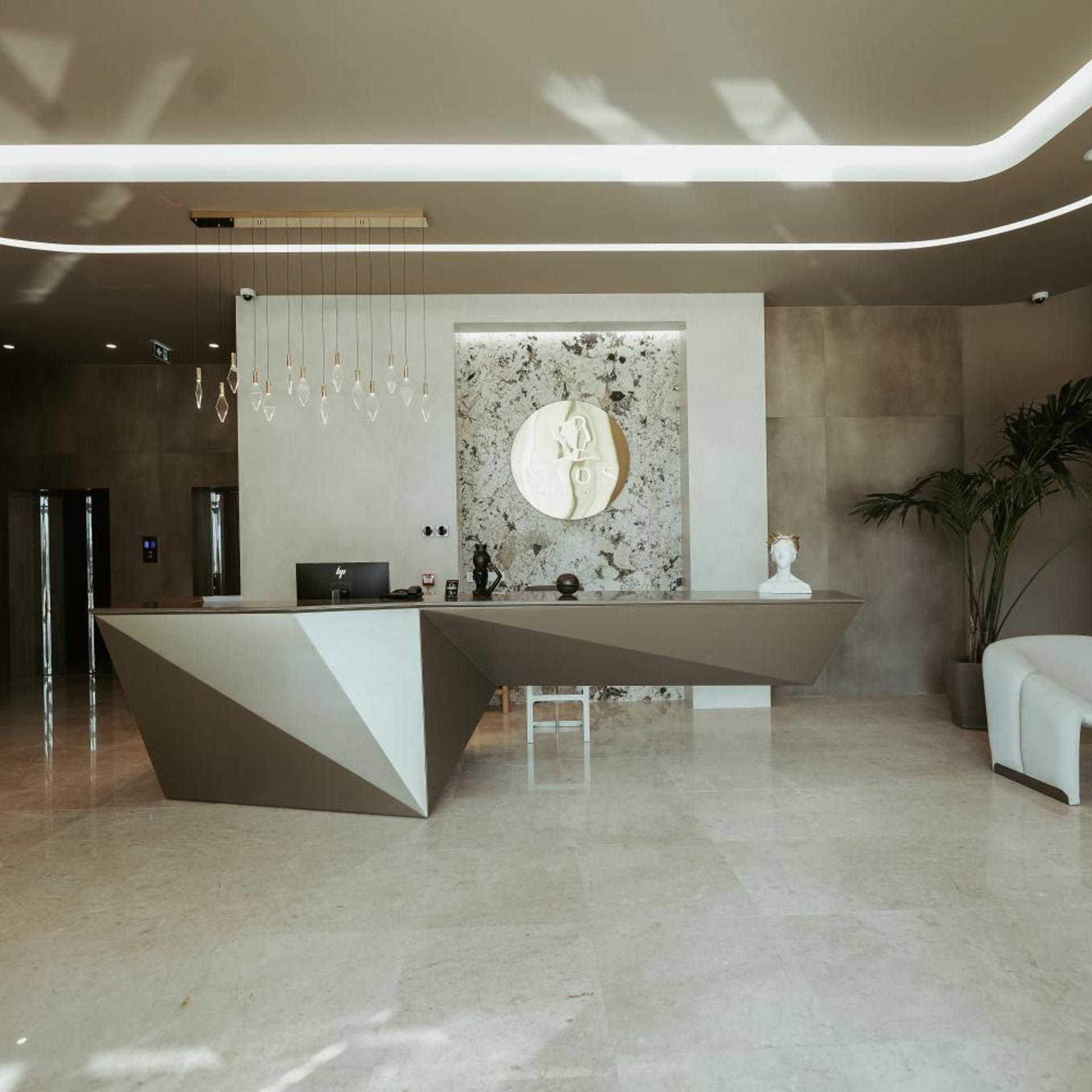 Naos Luxury Hotel 10/62