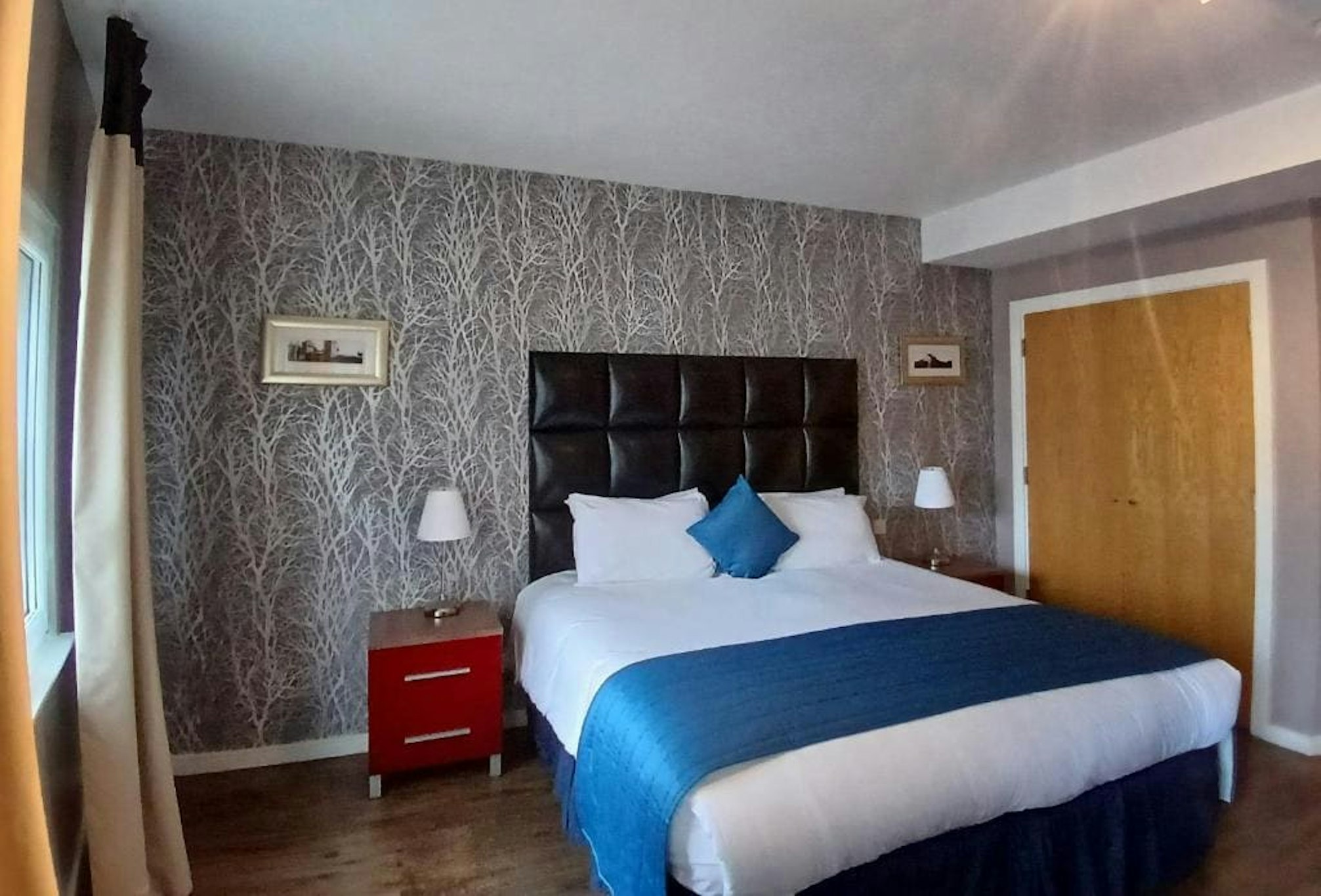 The Royal Hotel Cardiff 19/34