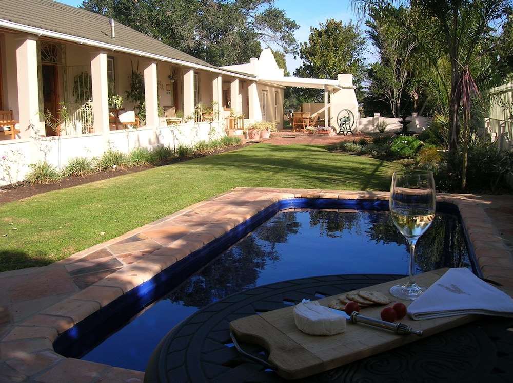 The Old Trading Post - Guest House 17/50