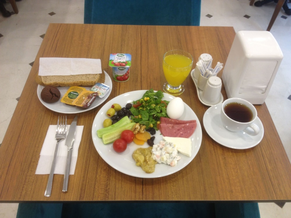 Artika Hotel 35/48