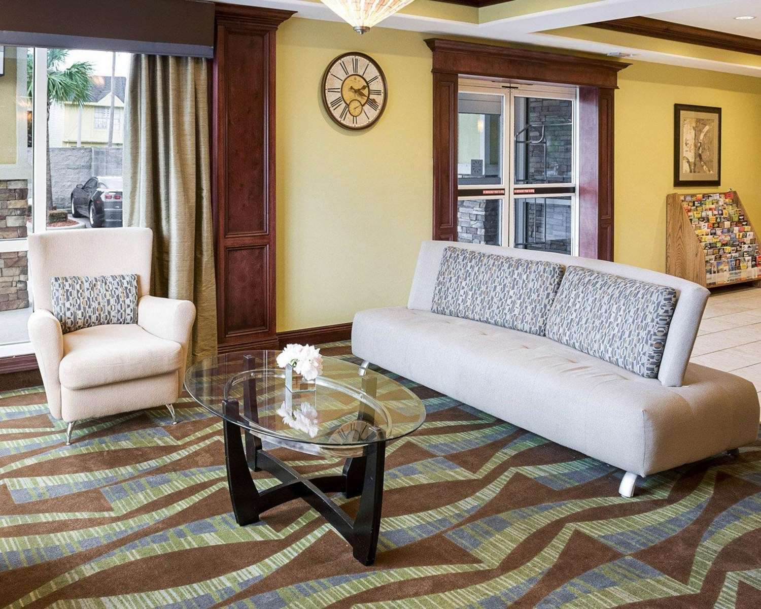 Comfort Suites Harvey - New Orleans West 8/15