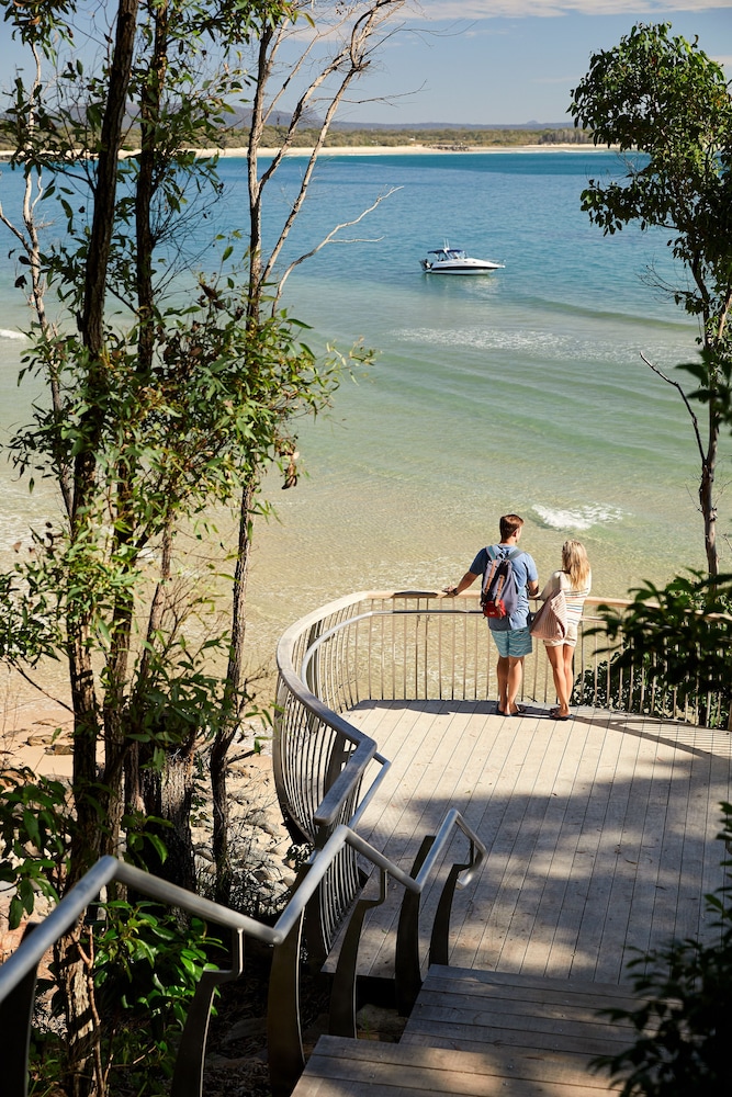 RACV NOOSA RESORT 70/74