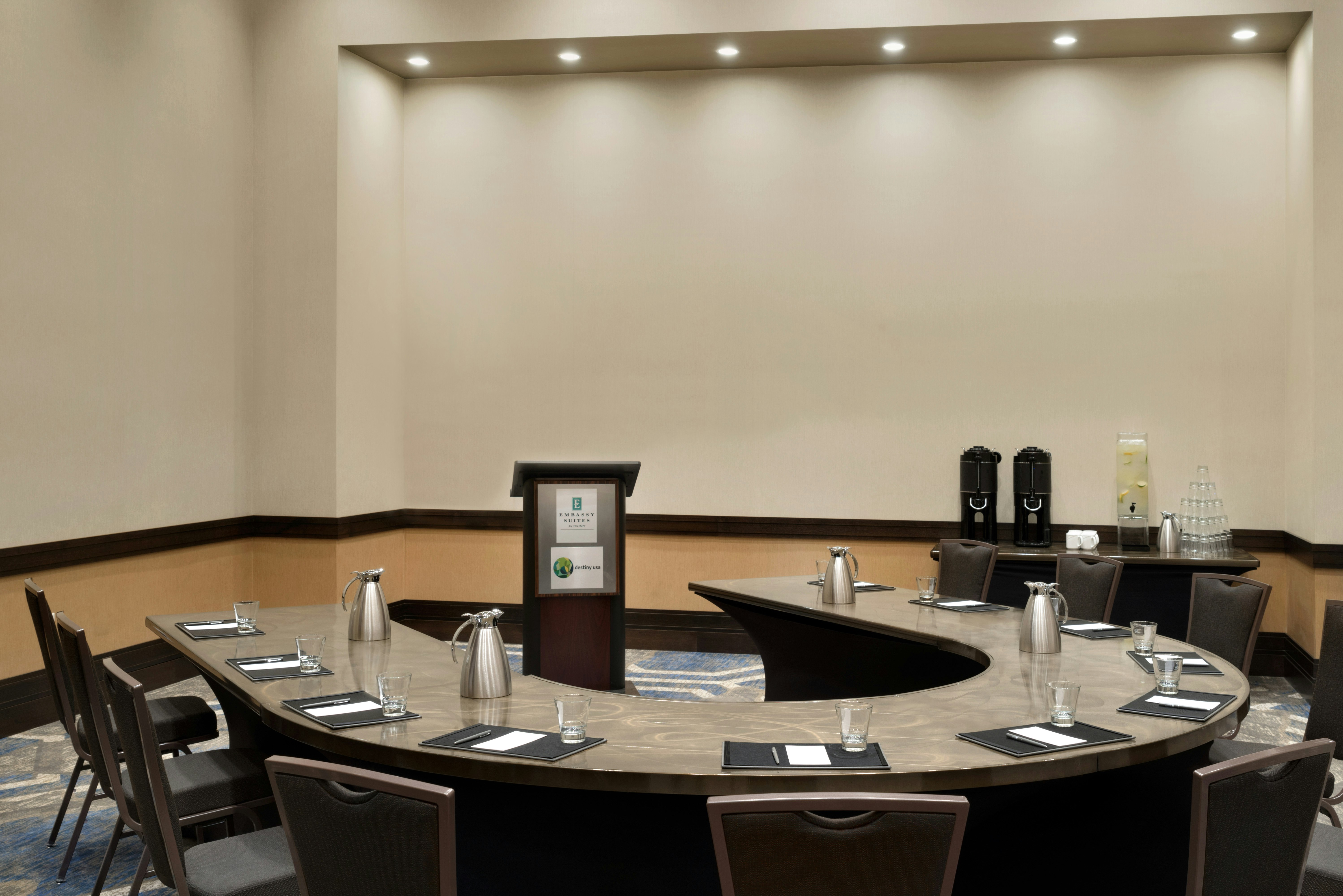 Embassy Suites by Hilton Syracuse Destiny USA 51/54