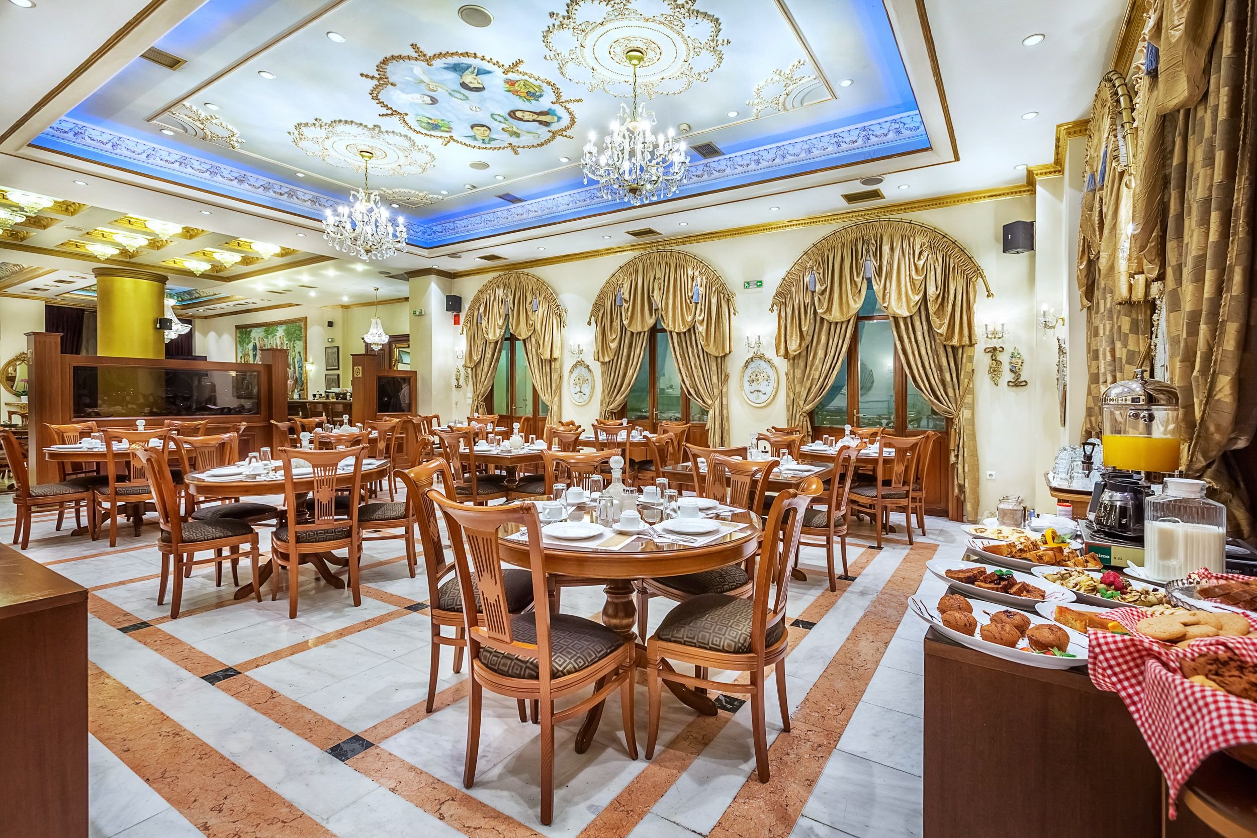 Imperial Palace Classical Hotel Thessaloniki 12/13