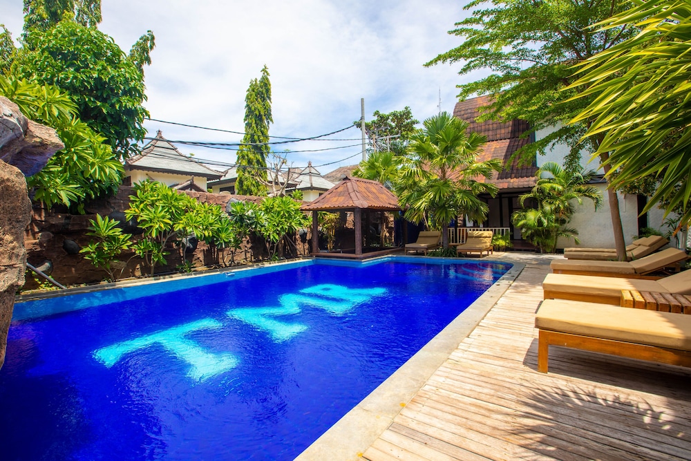 Gili Sands Hotel & Bar 40/66
